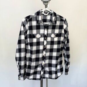 Eddie Bauer lightweight brushed flannel button-up shirt - classic fit - Medium